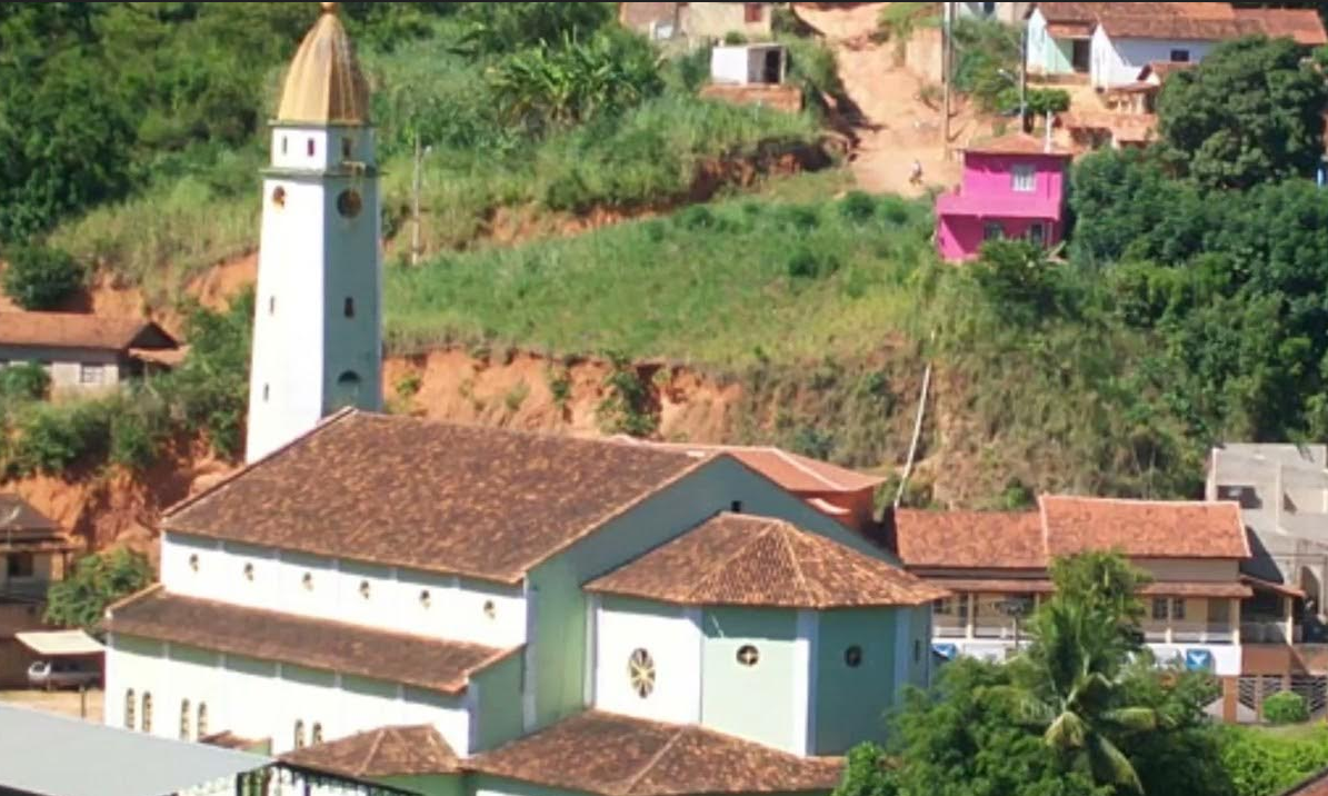 Água Boa: the town of refreshing waters and precious stones